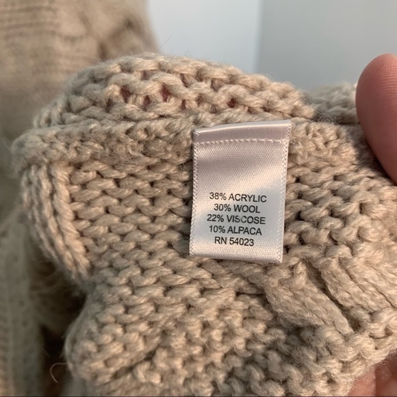 Banana Republic Horizontal Cable Knit Turtleneck Sweater Beige - Picture 10 of 10